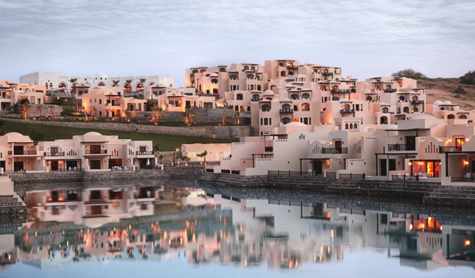 The Cove Rotana Resort